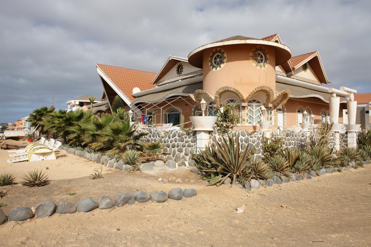 Residencial Cabo Verde Palace Санта-Мария Экстерьер фото